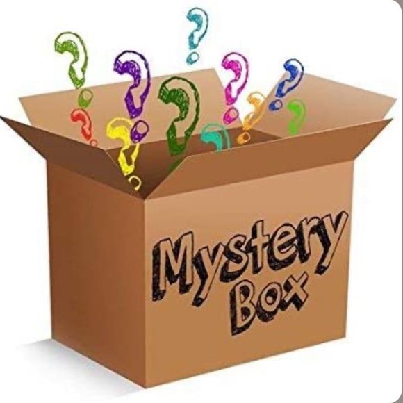 Squishmallow Mystery Box - Picture 1 of 1